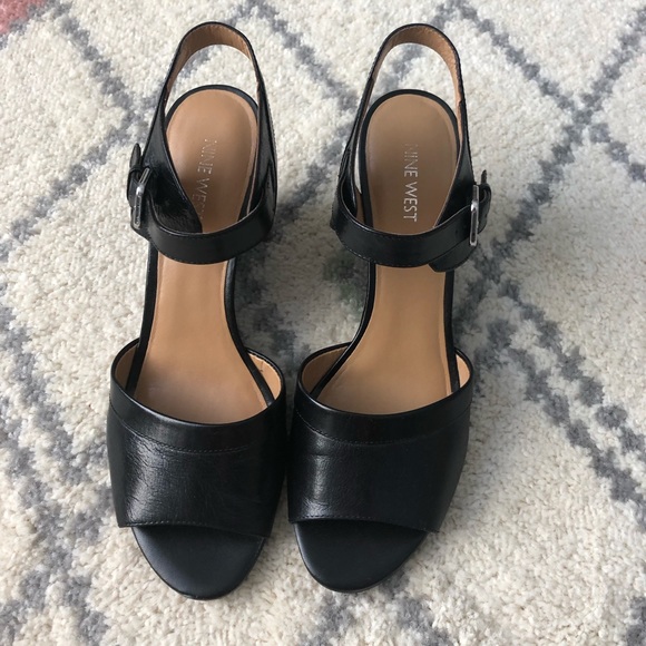 nine west black wedge sandals